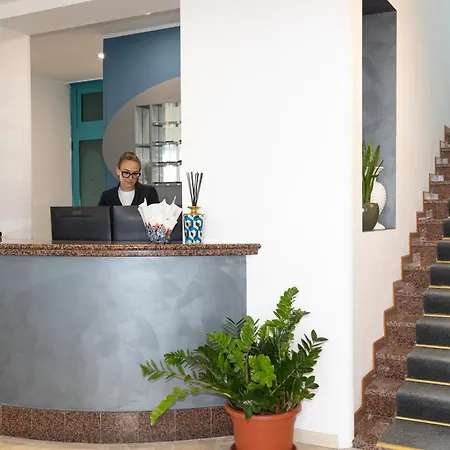 Hotel Delaville Frontemare 3*